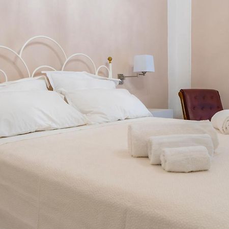 A Casa Dei Miei Hotel San Pietro Vernotico Ngoại thất bức ảnh